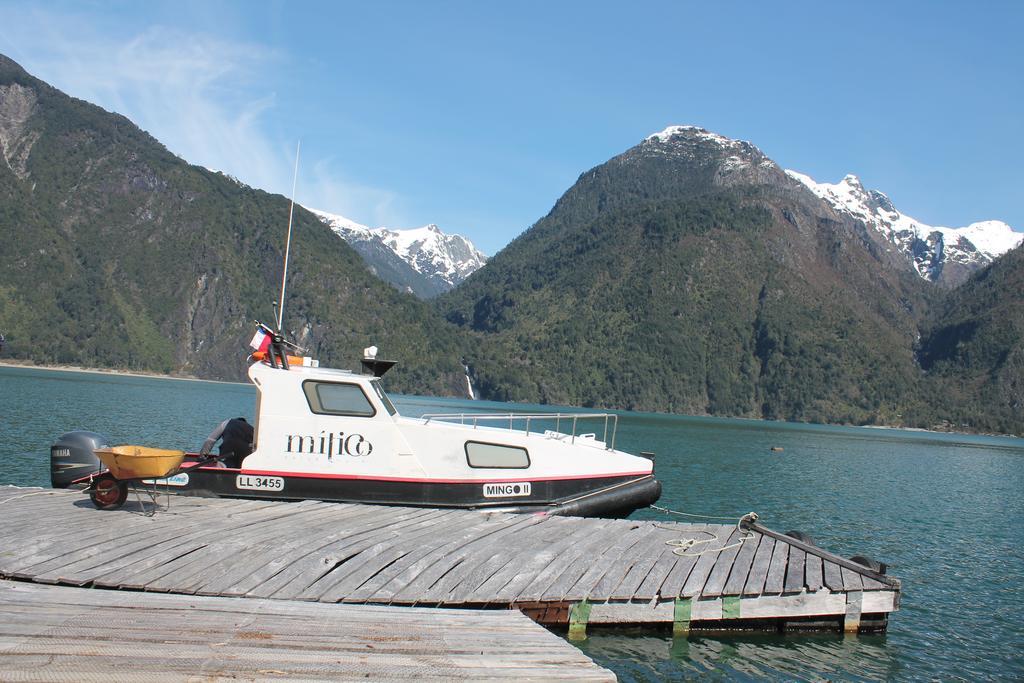 Mitico Puelo Lodge Las Gualas Exterior photo